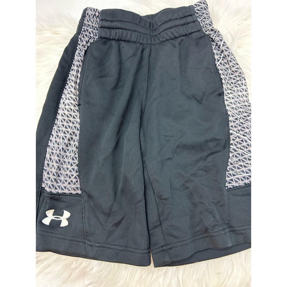 Boy's Under Armour YSM (Youth Small) Basketball Athletic Shorts GUC